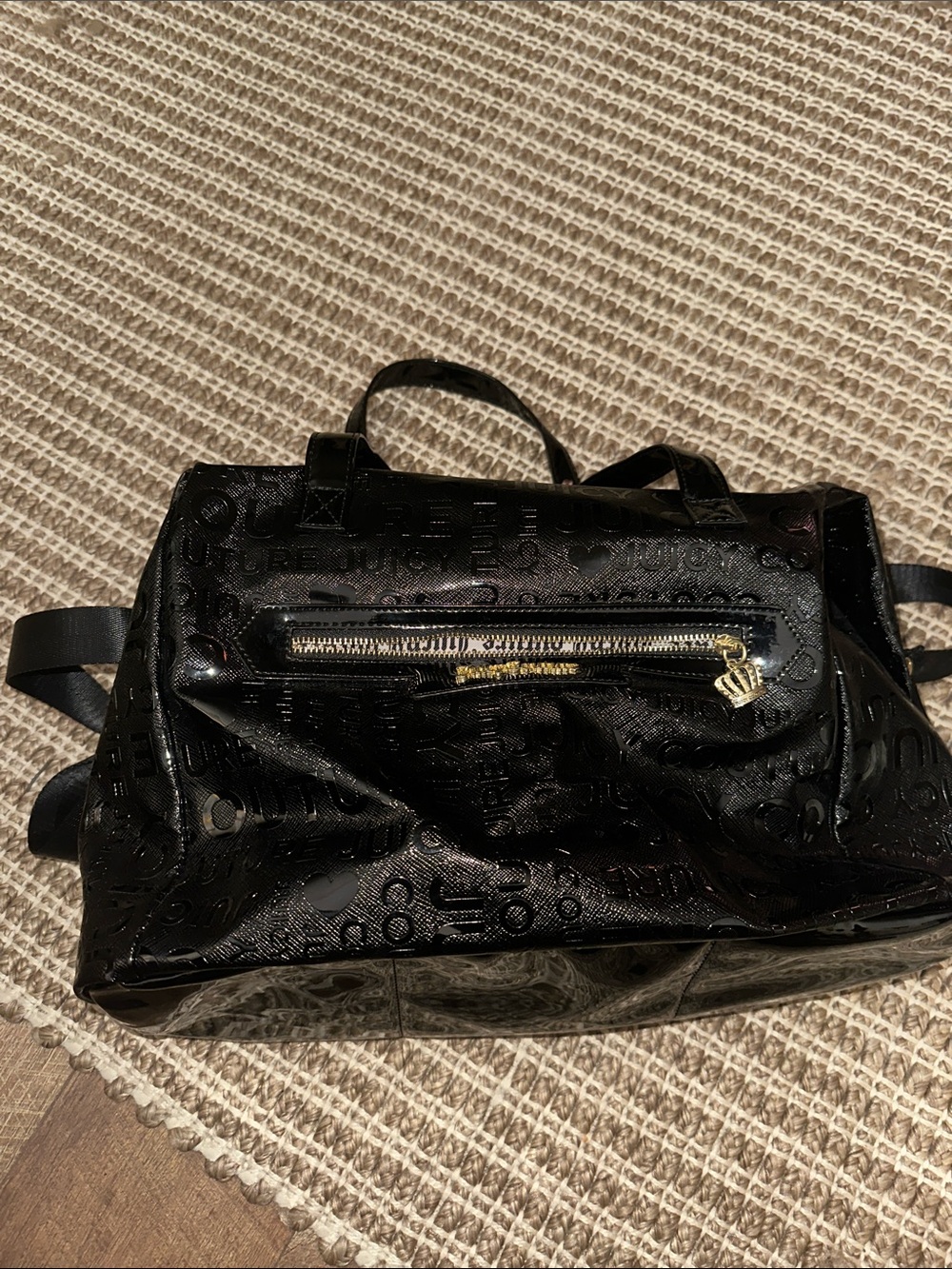 Juicy Couture Black Patent Logo-Embossed Women's overnight bag